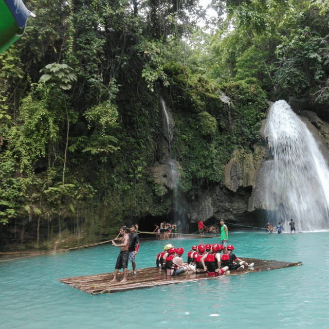 cebu-city-to-pescador-island-kawasan-canyoneering-tour