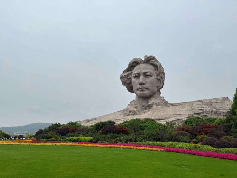 changsha-guided-tour-to-the-birthplace-of-mao-zedong