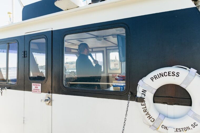 charleston-daytime-or-sunset-historic-harbor-cruise