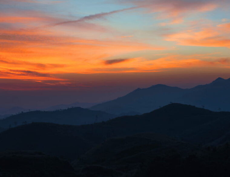 chiang-mai-day-trip-to-chiang-rai-temples-golden-triangle