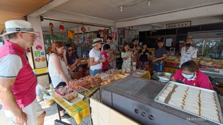 chiang-mai-local-food-and-markets-guided-walking-tour