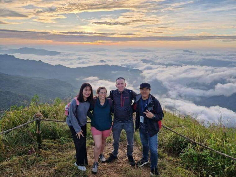 chiang-rai-magical-morning-at-phu-chi-fah-with-hotel-pickup