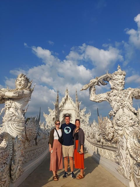 chiang-raiguided-highlights-full-day-tour-free-lunch-buffet