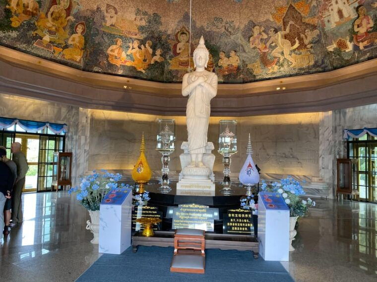 chiangmai-overnight-with-doi-inthanon-national-park-tour