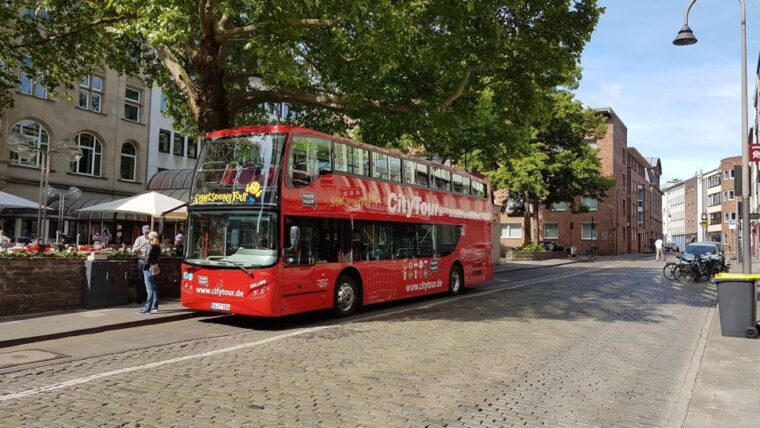 cologne-24h-hop-on-hop-off-sightseeing-bus-ticket