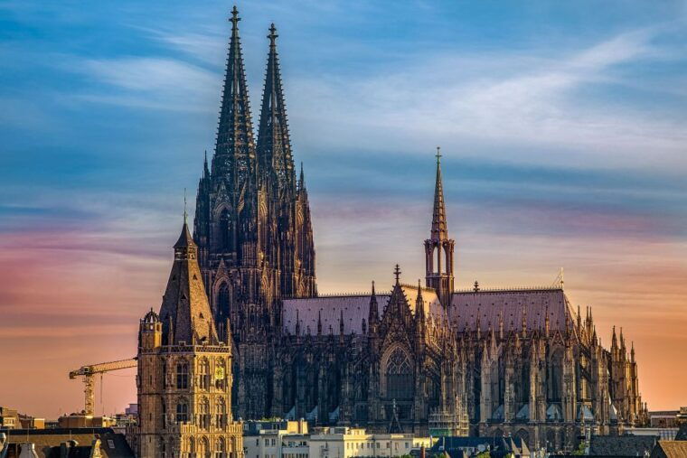 cologne-old-town-highlights-walking-tour
