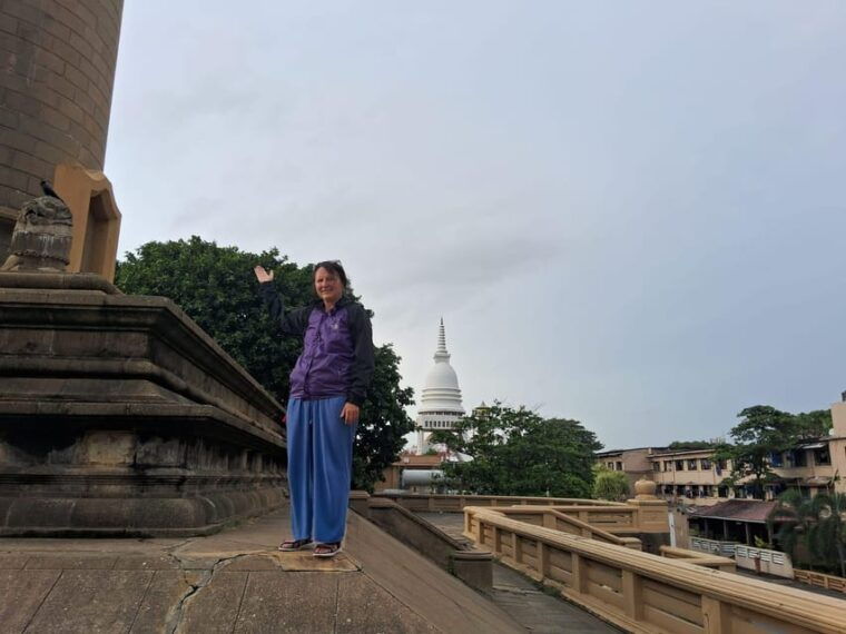 colombo-city-tour-by-tuk-tuk-morning-or-evening-free-pick