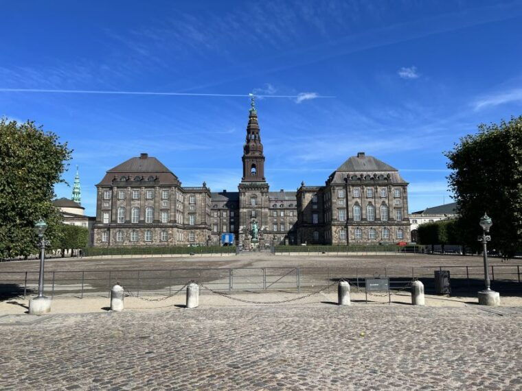 copenhagen-guided-e-scooter-kickbike-tour-all-highlights