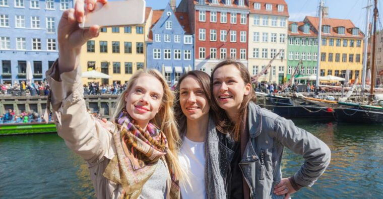 copenhagen-highlights-secrets-private-walking-tour