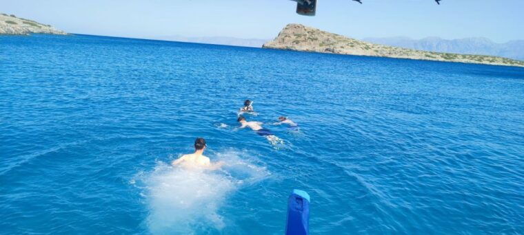 crete-fishing-swimming-boat-cruise-with-lunch-drinks