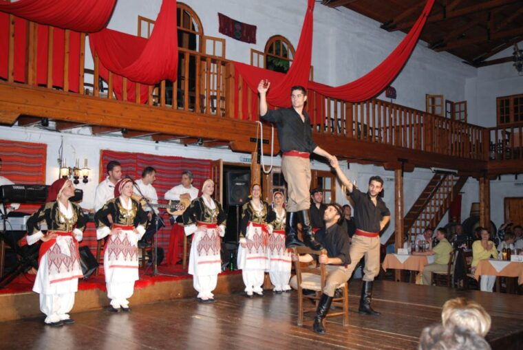 crete-traditional-dance-show-and-buffet-dinner-with-wine