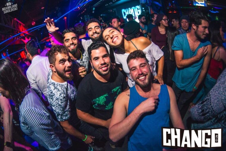 cusco-pub-crawl-with-3-bars-and-nightclub-entry