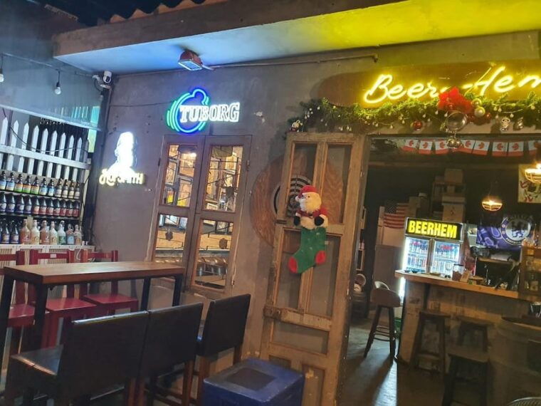 da-nang-explore-city-drink-local-beer-and-foods-tasting