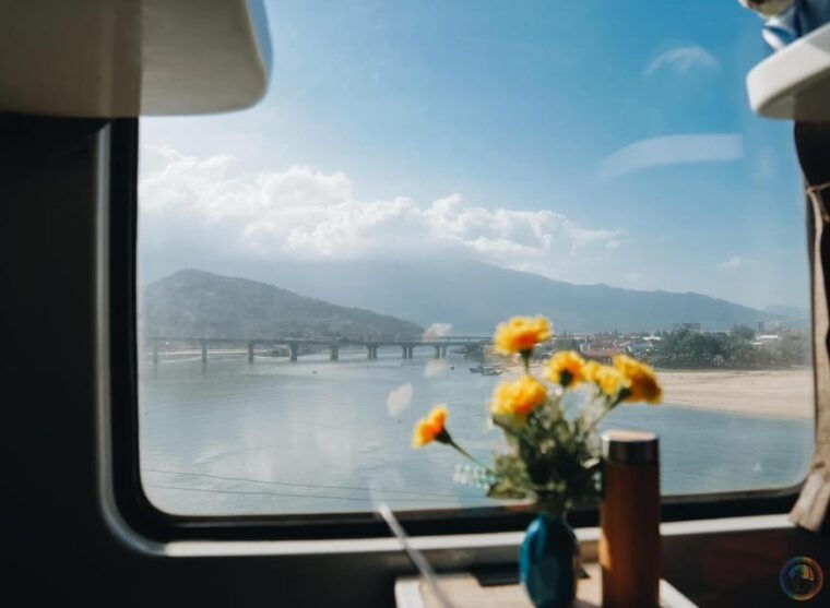 da-nang-hue-imperial-day-trip-hai-van-pass-train-lunch
