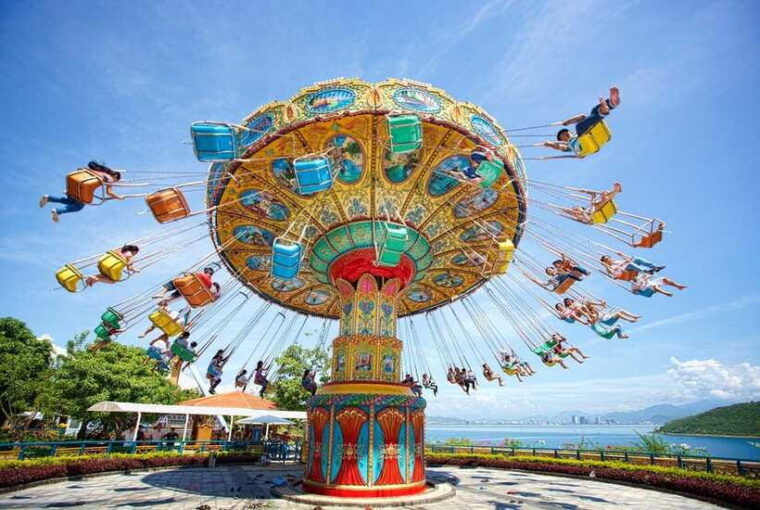 da-nang-vinwonder-south-hoi-an-day-trip