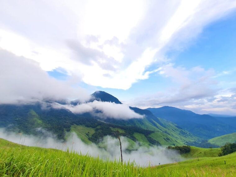 dalat-trekking-to-langbiang-mt
