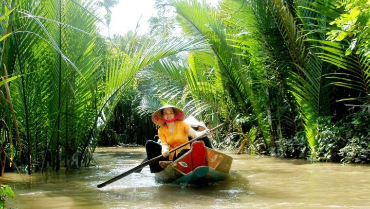 day-trip-explore-the-beauty-of-the-mekong-delta