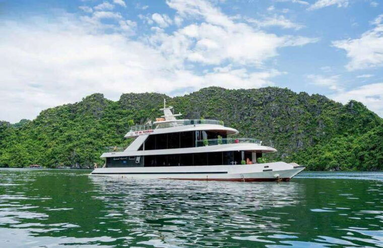 dcharme-luxury-day-cruise-discover-the-stunning-lan-ha-bay