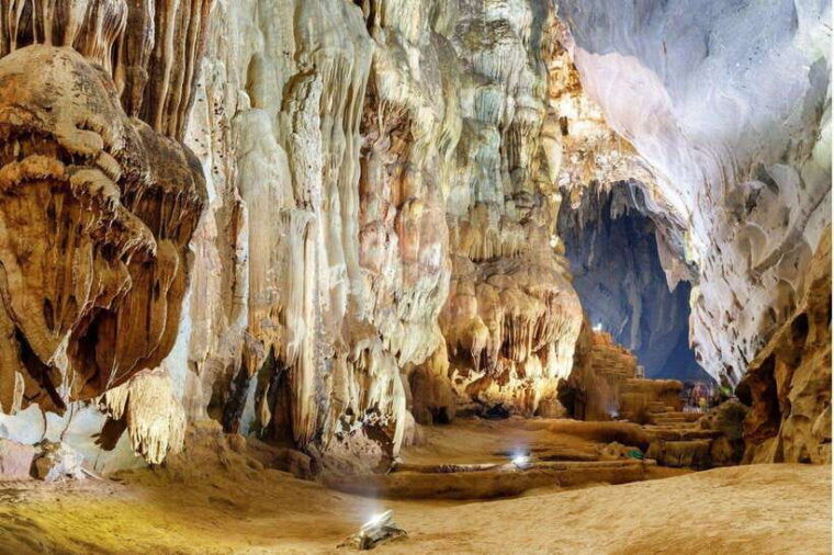 dong-hoi-phong-nha-paradise-cave-phong-nha-cave-tour