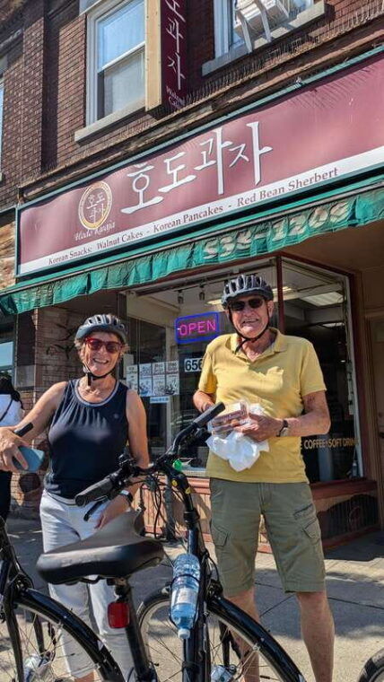 e-bike-through-torontos-dynamic-neighbourhoods