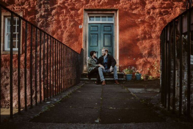 edinburgh-photo-shoot-with-a-private-vacation-photographer