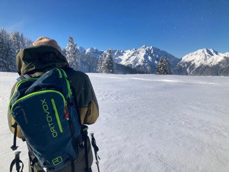 ehrwald-zugspitze-snowshoe-hiking-tour-with-mountain-views