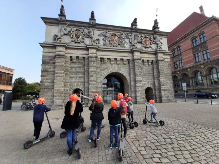 electric-scooter-tour-old-town-tour-15-hour-of-magic-3