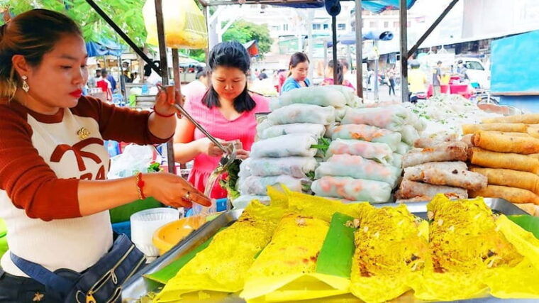 floating-village-cruise-at-tonle-sap-lake-street-food-tour