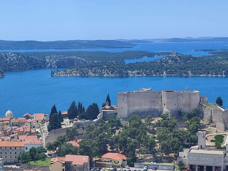 fortresses-sightseeing-eco-city-tour-sibenik
