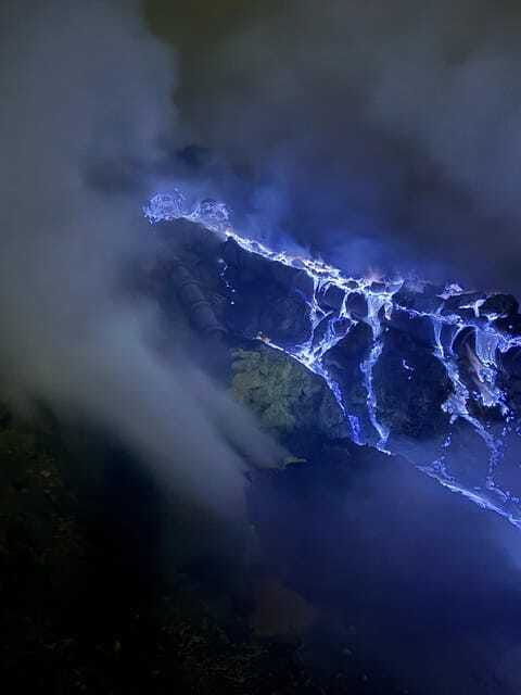 from-bali-mount-bromo-ijen-volcanic-private-tour