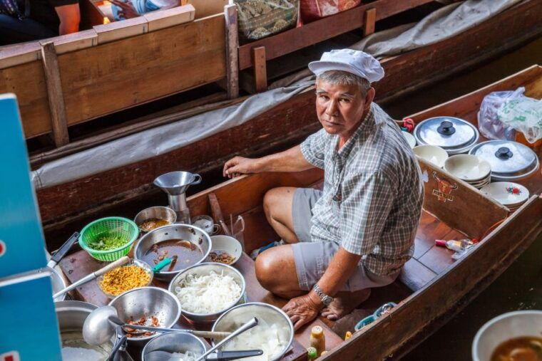 from-bangkok-damnoen-saduak-floating-market-guided-tour