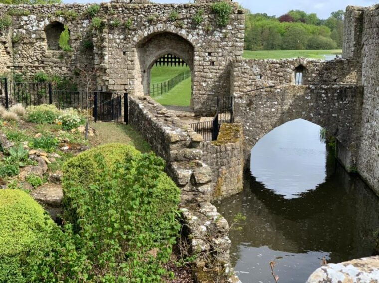 from-brighton-leeds-castle-canterbury-full-day-trip