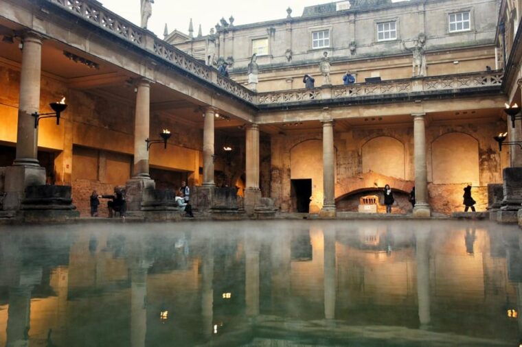from-cambridge-guided-day-tour-to-bath-and-stonehenge