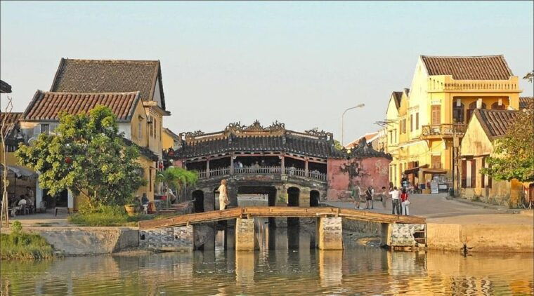from-chan-may-port-hoi-an-and-marble-mountains-private-tour