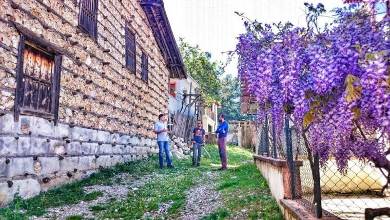 from-city-of-side-visit-to-ormana-village-altinbesik-cave