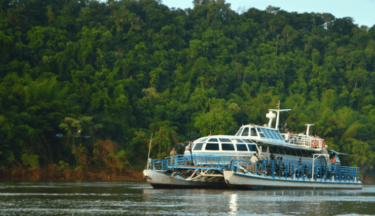 from-foz-do-iguacu-sunset-river-argentina