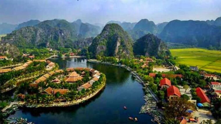 from-ha-noi-hoa-lu-tam-coc-mua-caves-full-day-trip