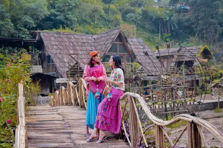 from-hanoi-2-day-sapa-cat-cat-ham-rong-mountain-by-bus