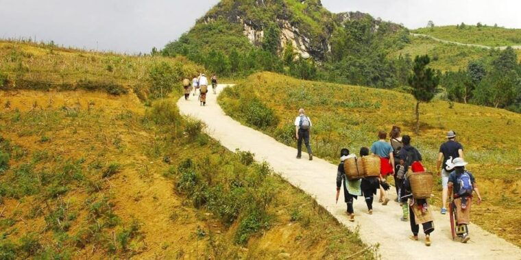 from-hanoi-2-days-sapa-trekking-tour-lao-chai-and-cat-cat