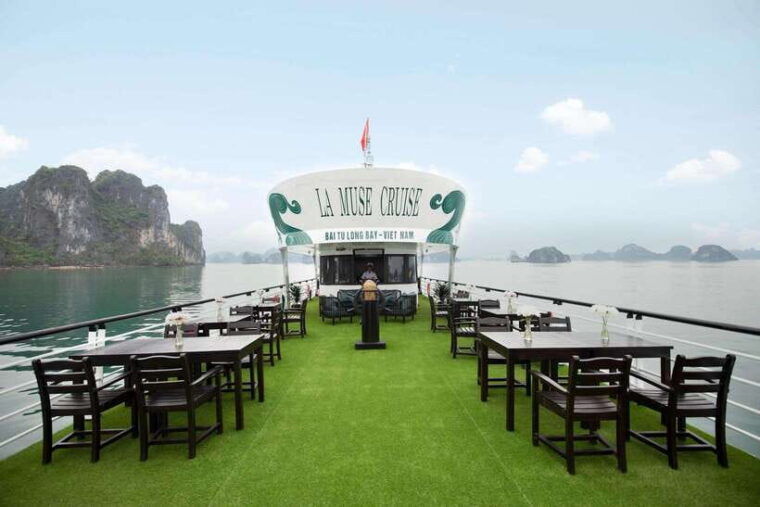 from-hanoi-bai-tu-long-bay-off-the-beaten-path-day-cruise
