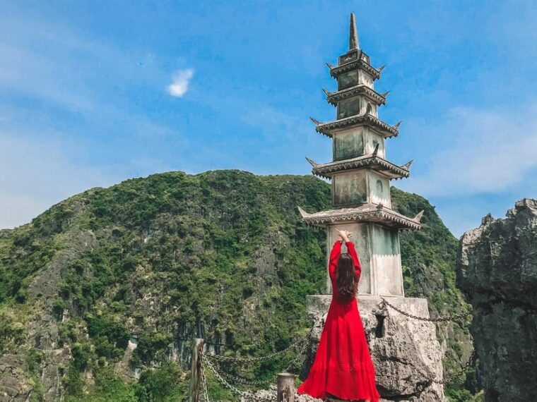 from-hanoi-ninh-binh-2-day-tour-with-bungalow-stay