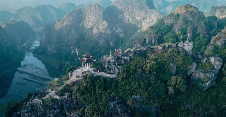 from-hanoi-ninh-binh-bai-dinh-trang-an-and-mua-cave-1-day