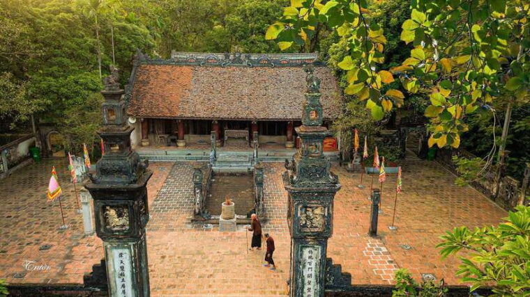 from-hanoi-ninh-binh-trip-with-cycling-buffet-lunch