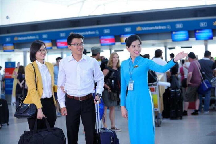 from-ho-chi-minh-airport-fast-track-immigration-assistance