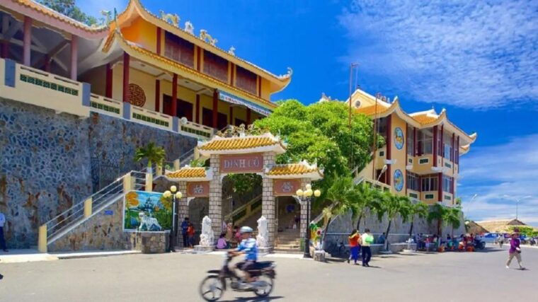 from-ho-chi-minh-vung-tau-beach-full-day-trip