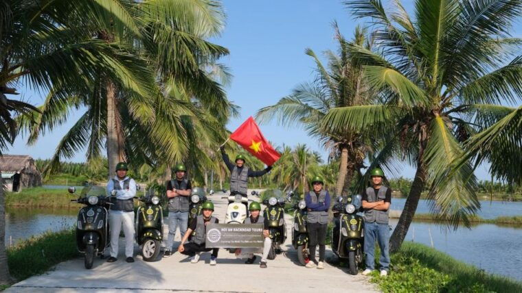 from-hoi-an-tour-the-countryside-of-hoi-an-by-vespa