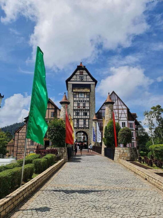 from-kuala-lumpur-bukit-tinggi-private-day-trip