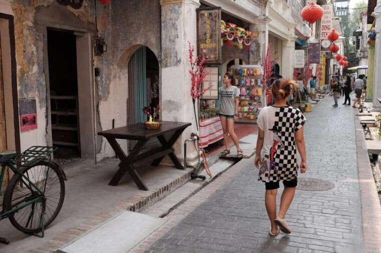 from-kuala-lumpur-full-day-tour-to-ipoh