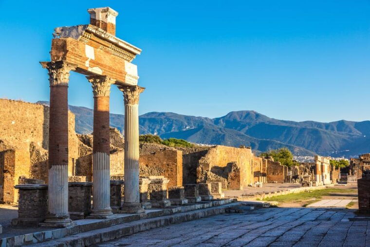 from-naples-portpompeiivesuvius-tour