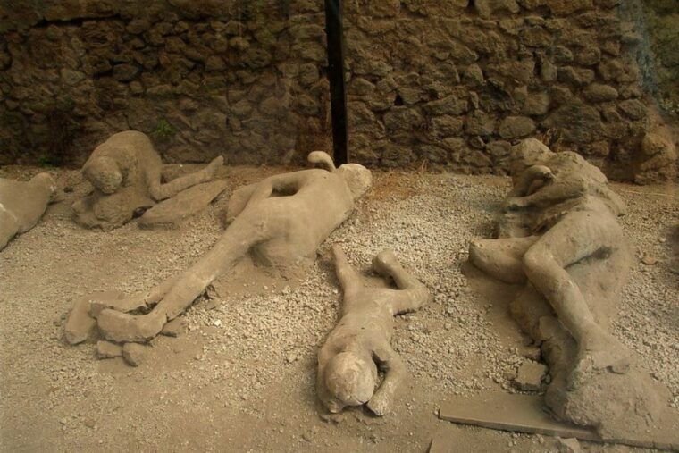 from-naples-private-guided-tour-of-pompeii